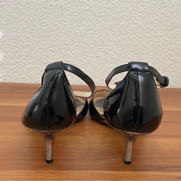 COACH Hellena Black Soft Patent Leather T-strap Kitten Heels Sandals Size 7.5B - Picture 4 of 16